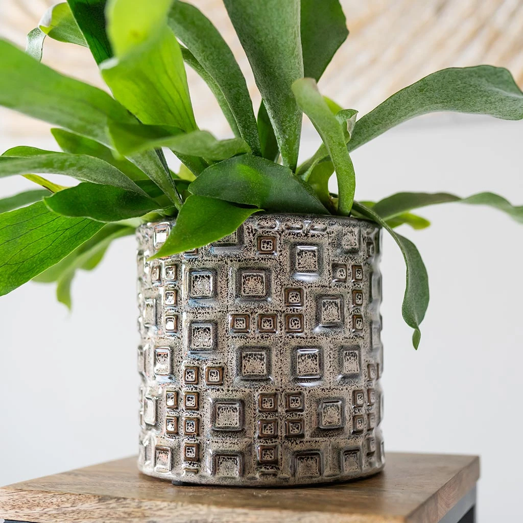 Fiene Plant Pot - Grey 3 Fiene Plant Pot - Grey - Image 3