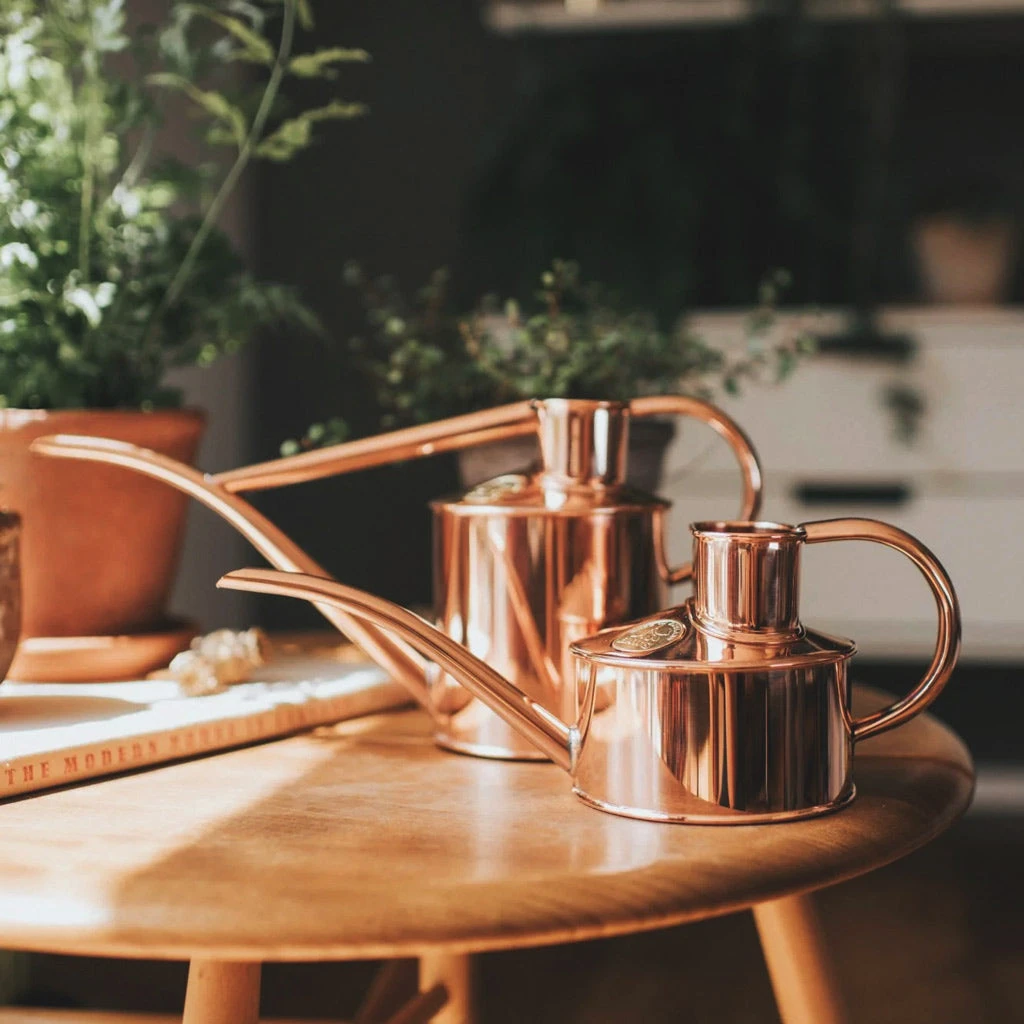 Haws Fazeley Flow Watering Can - One Pint Copper 3 Haws Fazeley Flow Watering Can - One Pint Copper - Image 3