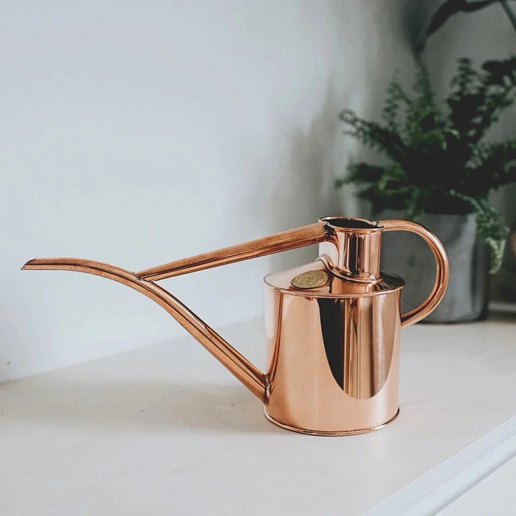 Haws Fazeley Flow Watering Can - Two Pint Copper 2 Haws Fazeley Flow Watering Can - Two Pint Copper - Image 2